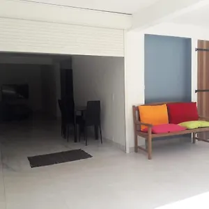 https://jona-apt.comcaribbean.com