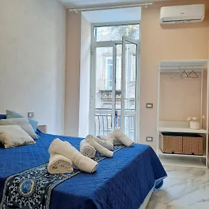 https://re-ferdinando-apartment.hotels-amalfi.com