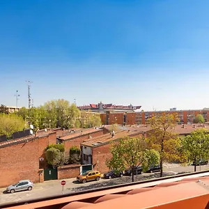 https://khl-apartments-1.italymilanhotels.net